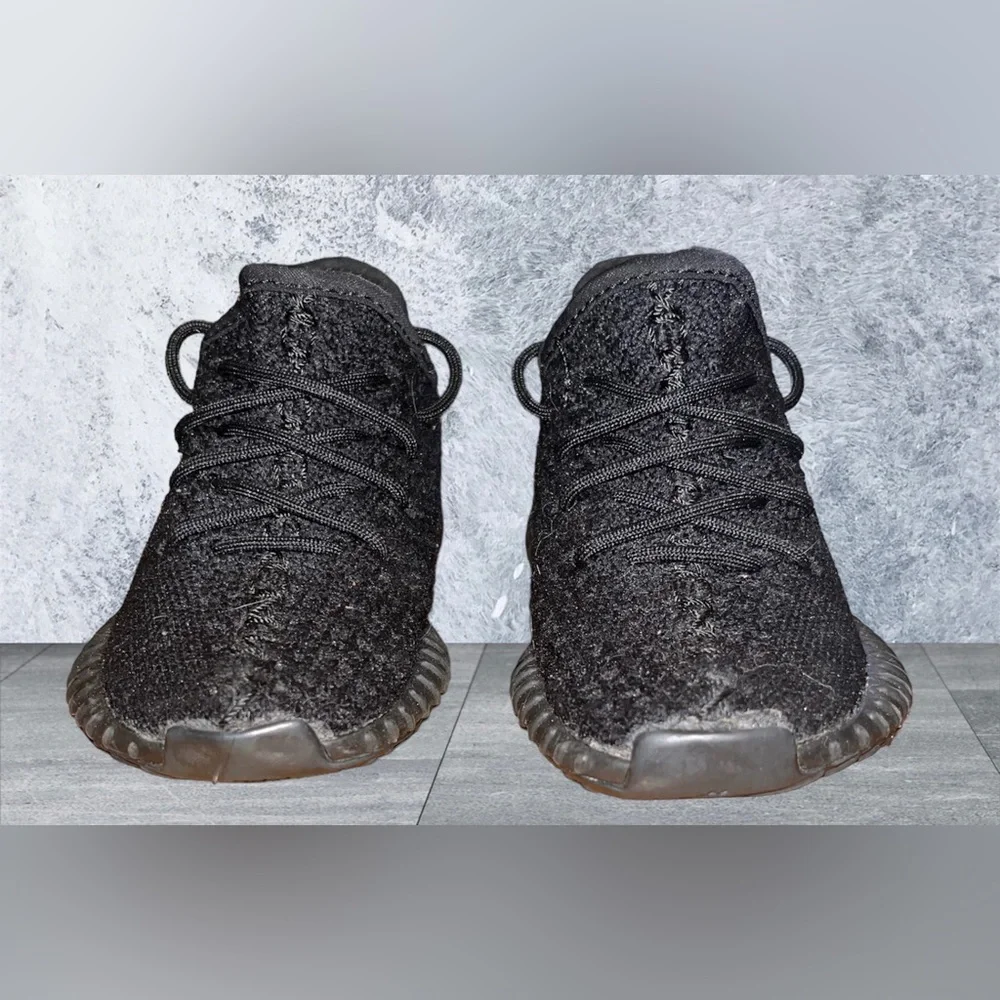 adidas gazelle silver green womens Adidas Yeezy Boost 350 V2 Core Black Red main image 1